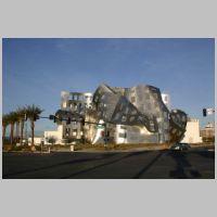 Frank Gehry, Lou Ruvo Center for Brain Health in Las Vegas, Nevada, USA, photo by Cygnusloop99, Wikipedia.jpg
